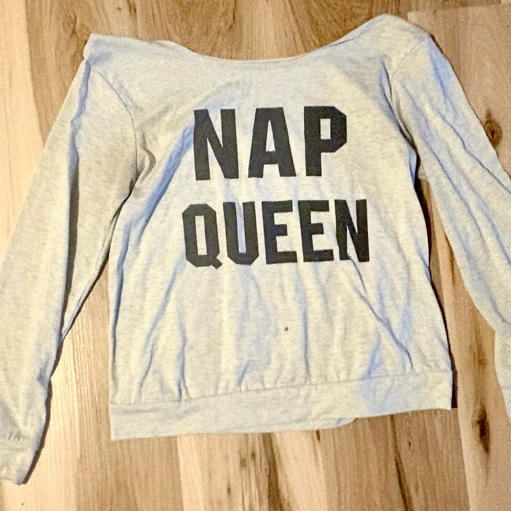 Women’s Gray 'Nap Queen' Long Sleeve Shirt